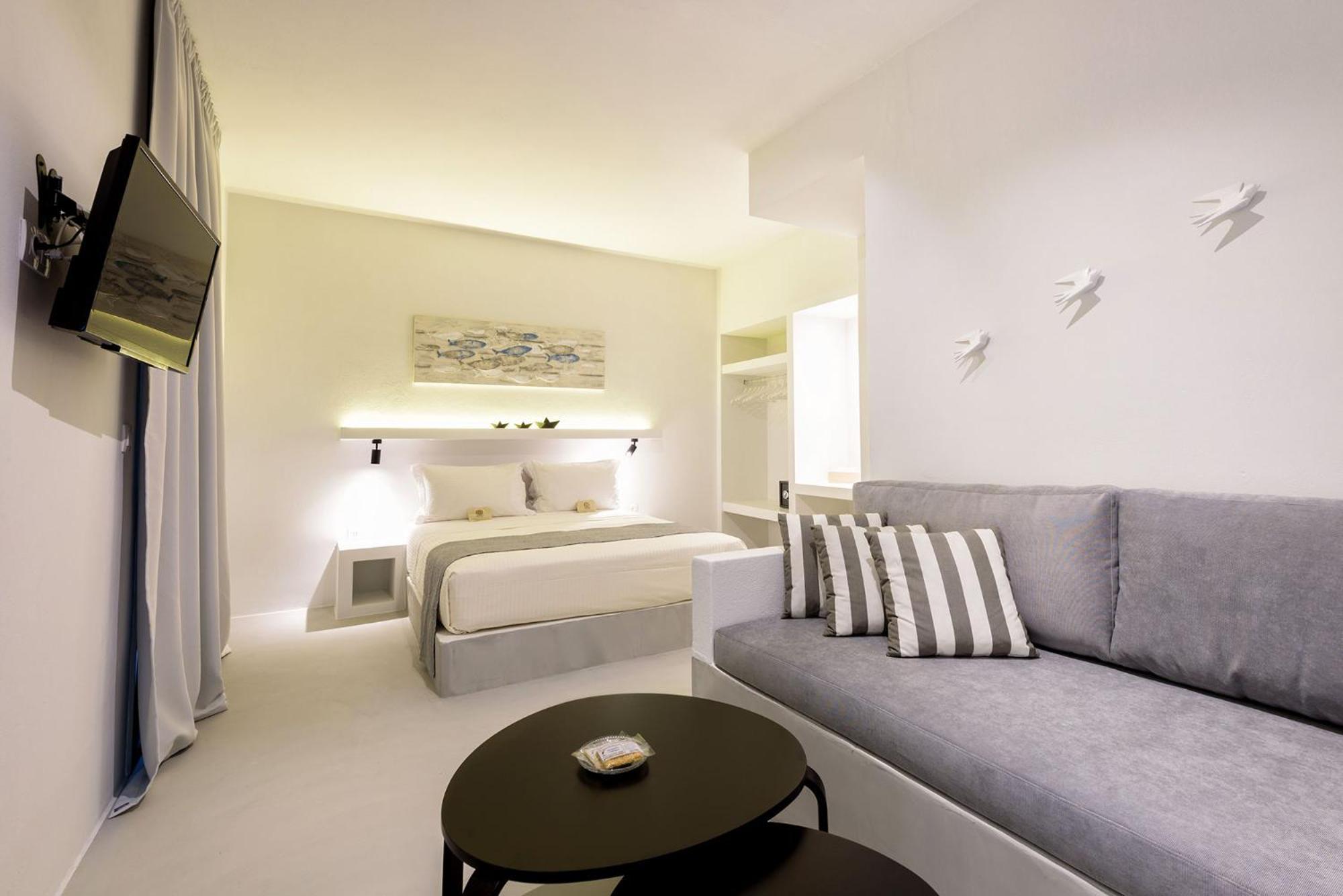 Peven Suites Naoussa Exterior foto