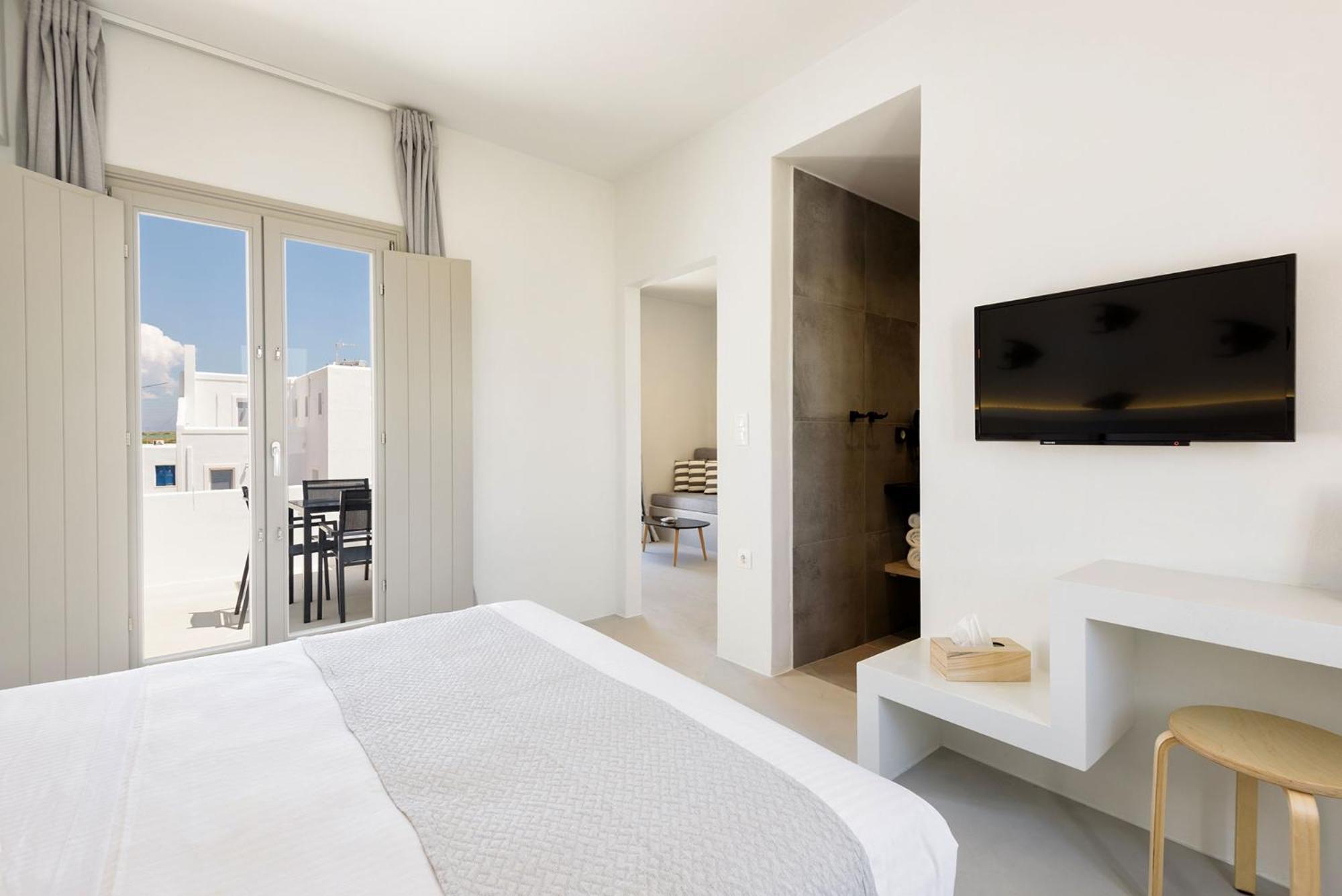 Peven Suites Naoussa Exterior foto