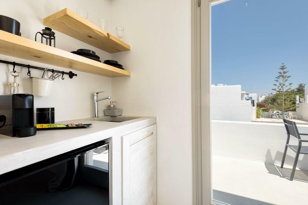 Peven Suites Naoussa Zimmer foto